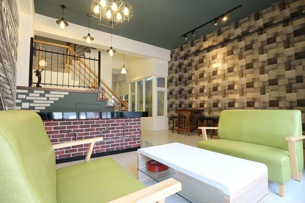 Railway Traveler B&B Taitung المظهر الخارجي الصورة